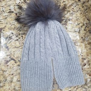 Moschino pompom beanie. Authentic